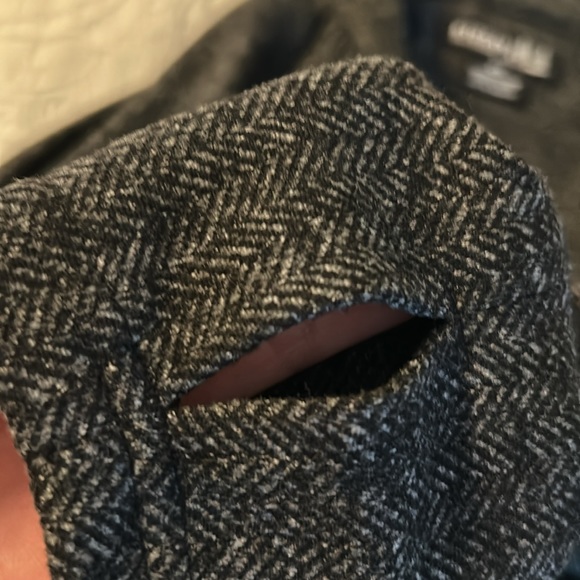 Kyodan Women’s 1/4 zip Alpine Double Brushed Jacquard Sweater-Kangaroo Pocket. - Picture 5 of 8